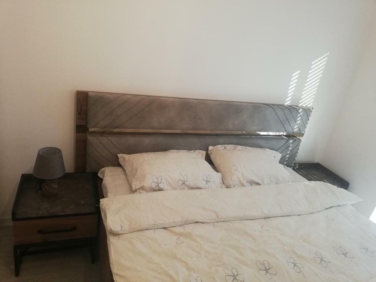 Apartment 3 Πρίστινα Εξωτερικό φωτογραφία